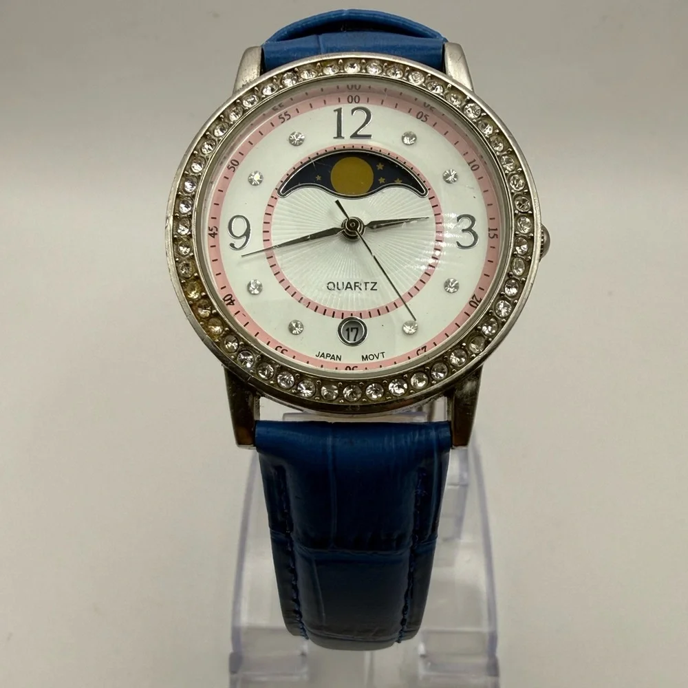 VINTAGE DATE MOON PHASE RHINESTONES DIAL QUARTZ SILVER BLUE BAND (New Battery)